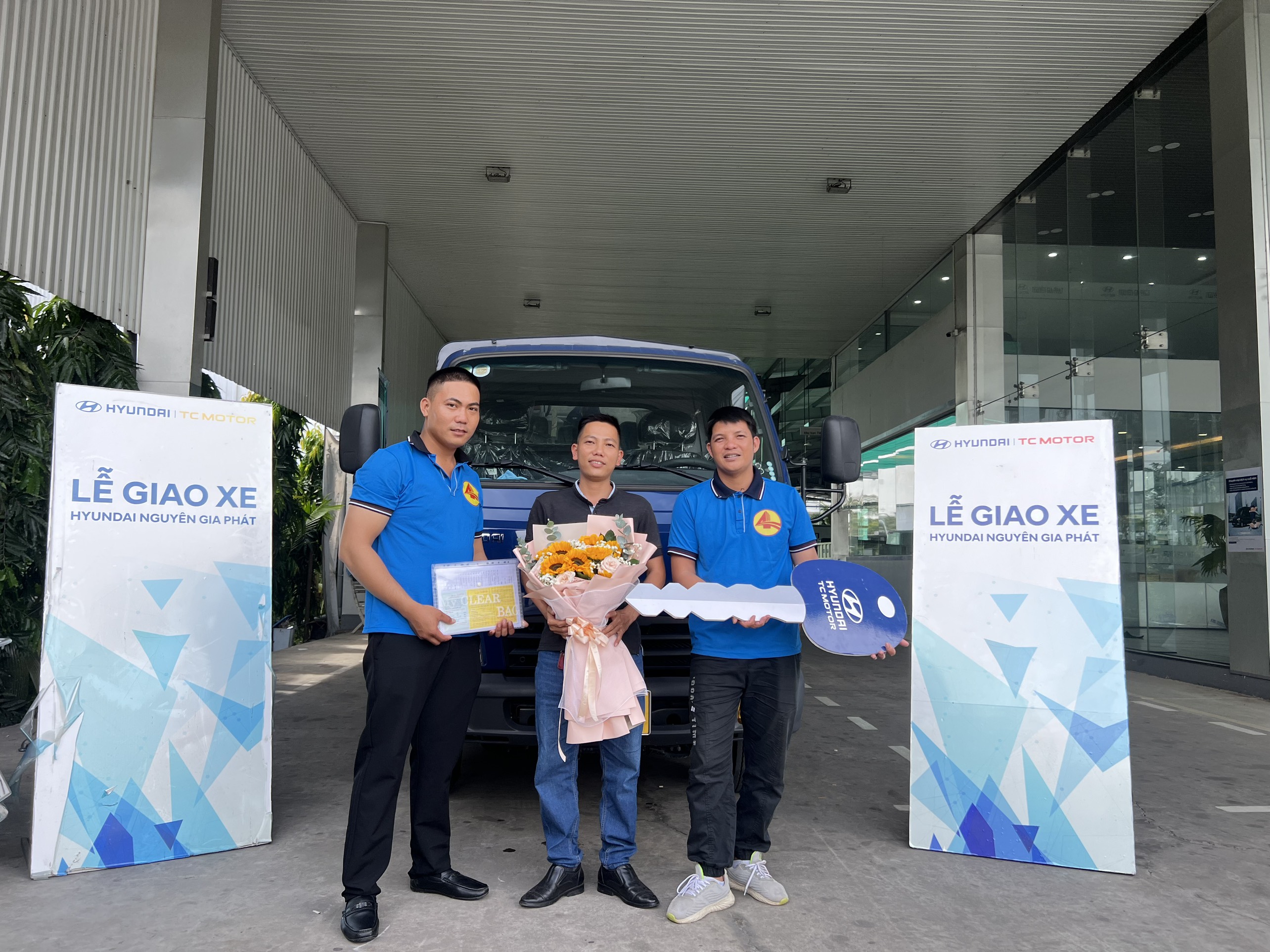 lốp dán giá rẻ