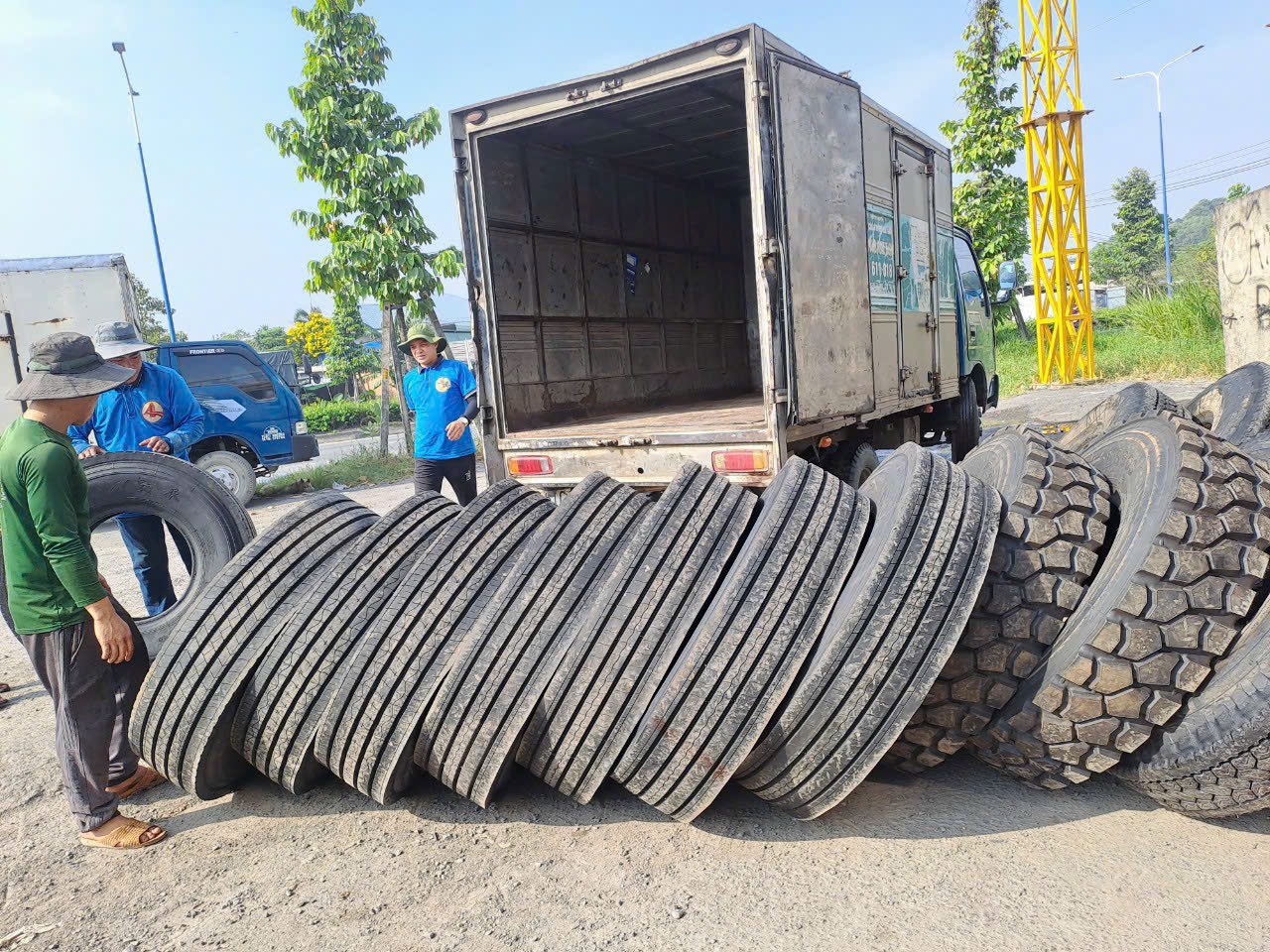 lốp xe tải giá rẻ Bình Dương – TPHCM