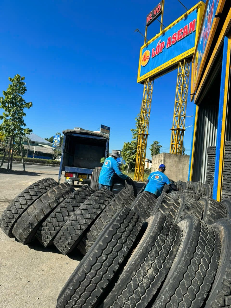 lốp dán uy tín giá rẻ