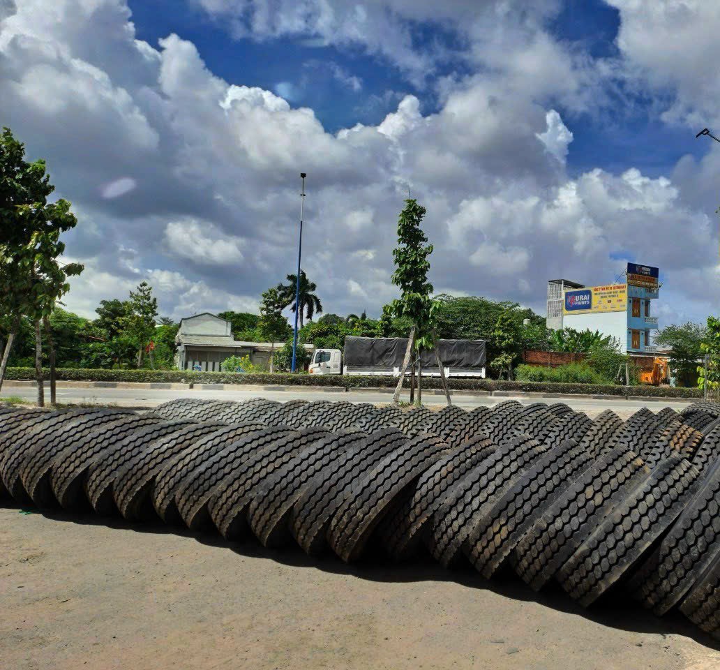 đại lý lốp dán giá rẻ