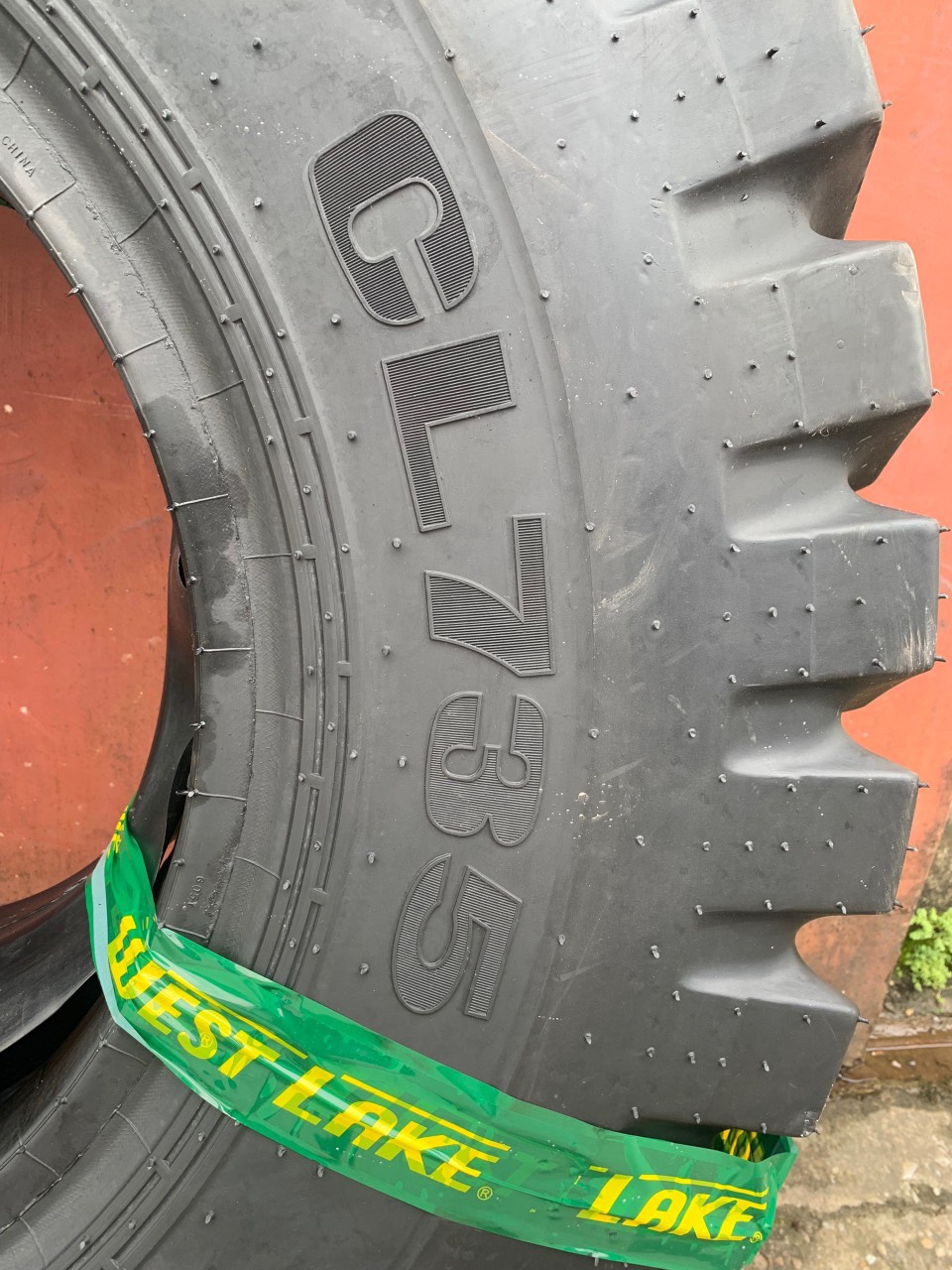 Cung cấp, phân phối lốp West Lake 14.00-25 CL735 gai bệt chuyên chạy hầm mỏ