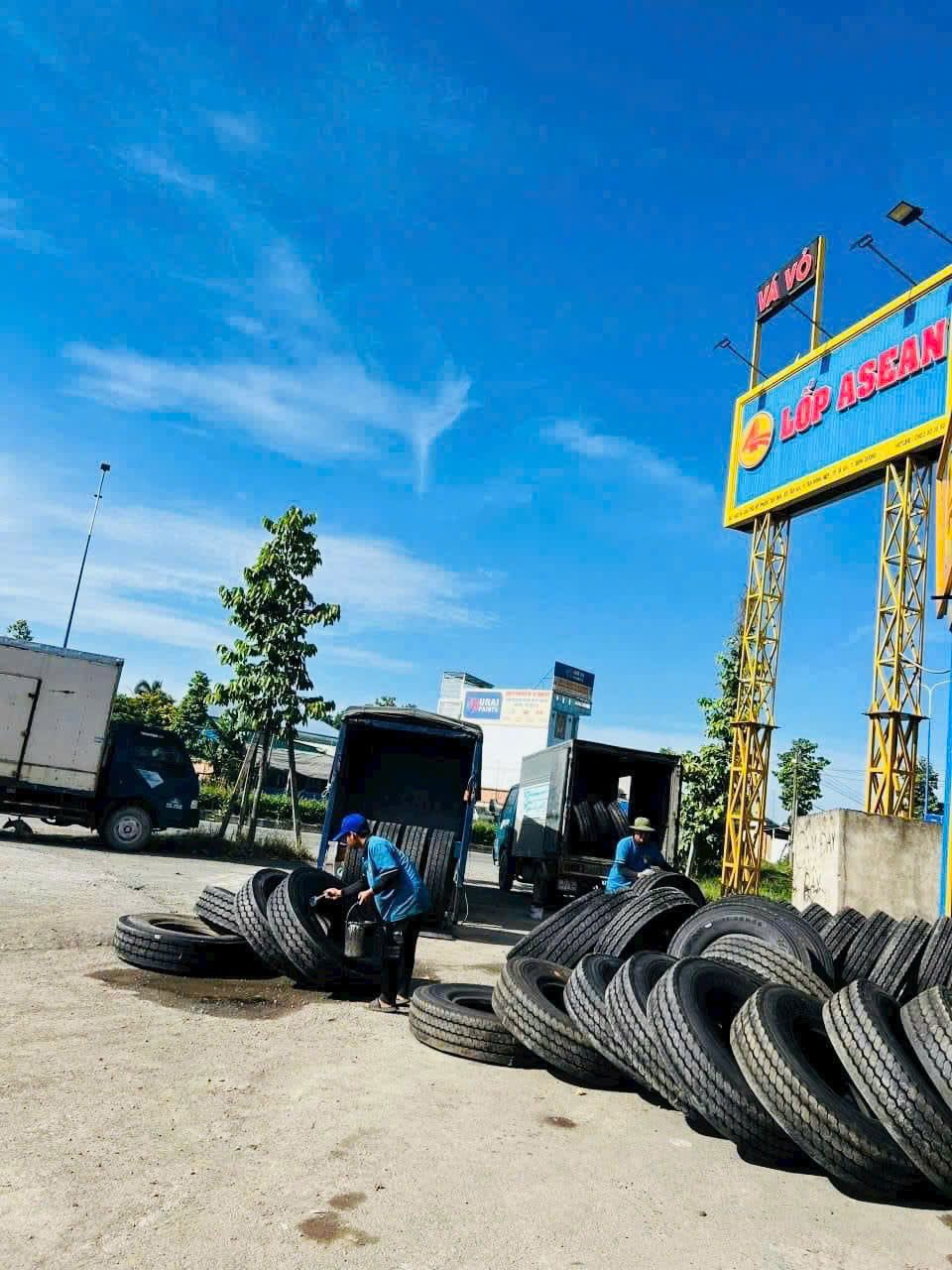 lốp dán bình dương