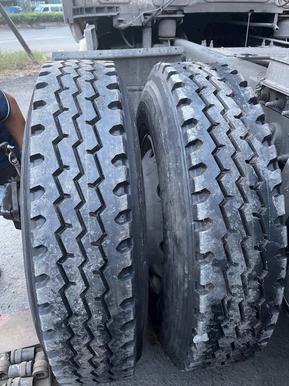 lốp dán bình dương