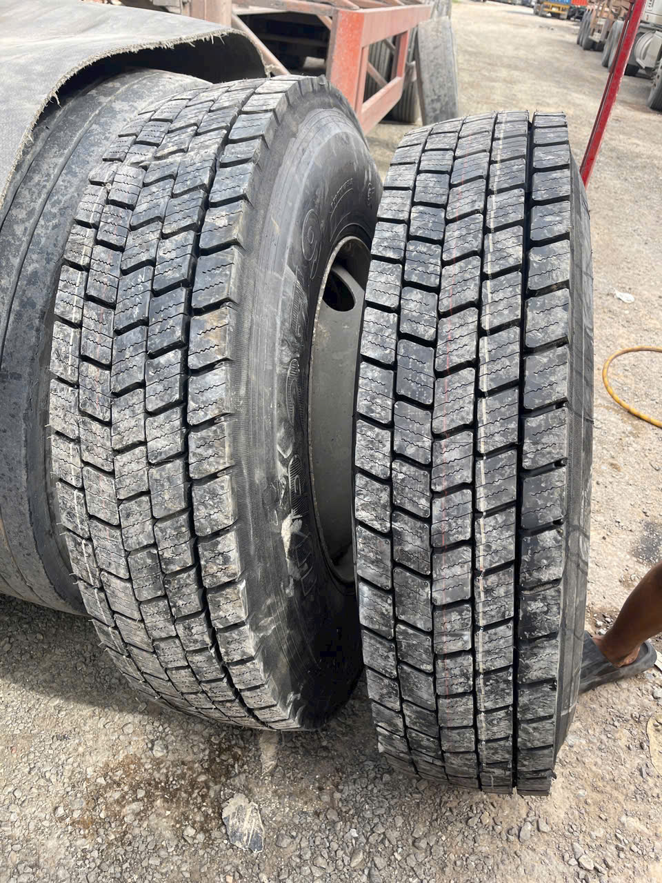 lốp dán xe tải bình dương