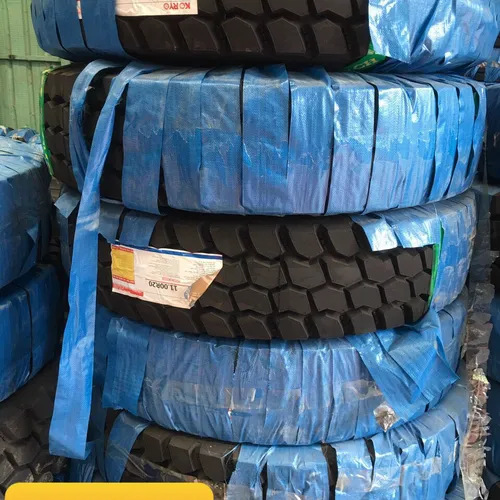 Lốp bố kẽm Koryo gai ngang 11.00R20 K307A