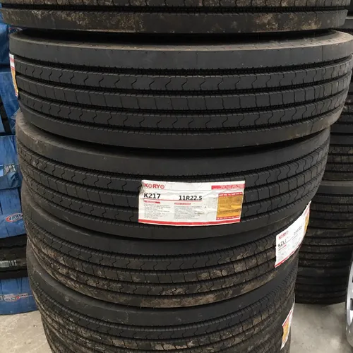 Lốp bố kẽm Koryo gai xuôi 11R22.5 K217