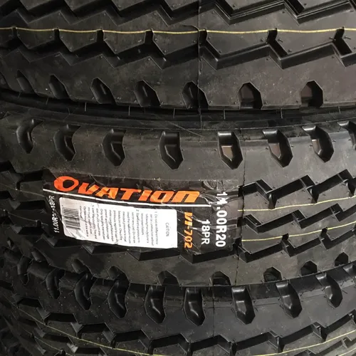 Lốp bố kẽm Ovation gai xuôi 11.00R20 VI-702