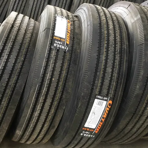 Lốp bố kẽm Ovation gai xuôi 11R22.5 VI-660