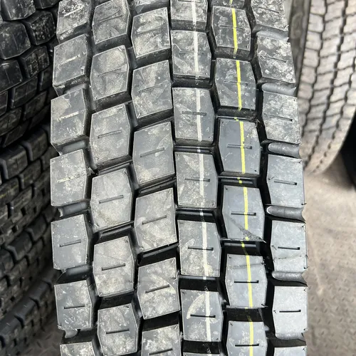 Lốp dán bố vải 12.00-20 gai mới