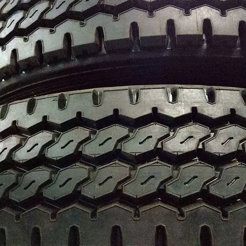 Lốp dán 12r20 tại Bình Dương