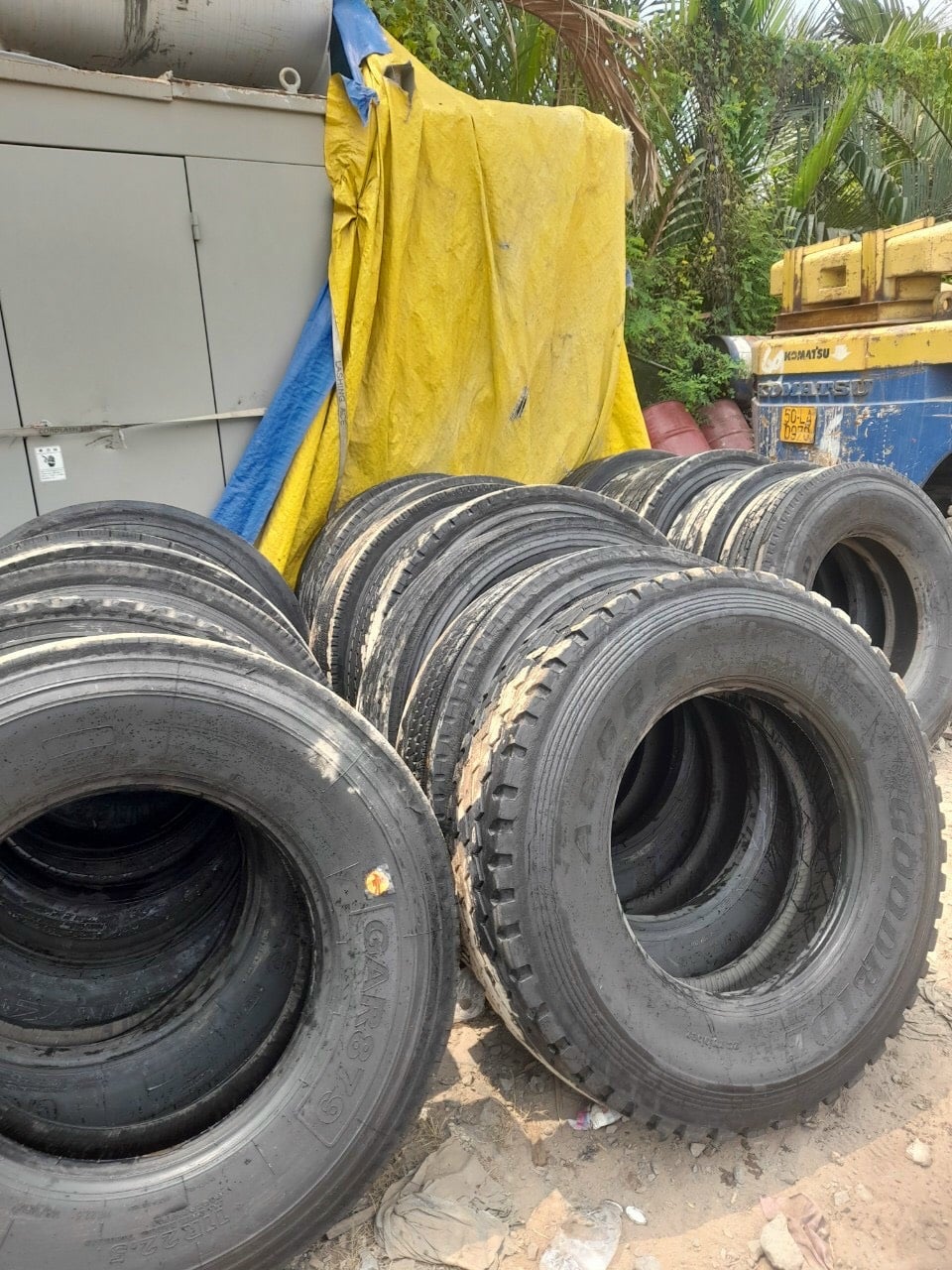 địa chỉ thay lốp xe ben uy tín tại Bình Dương