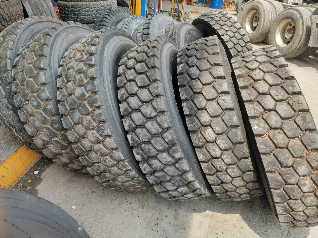 địa chỉ thay lốp xe ben uy tín tại TPHCM