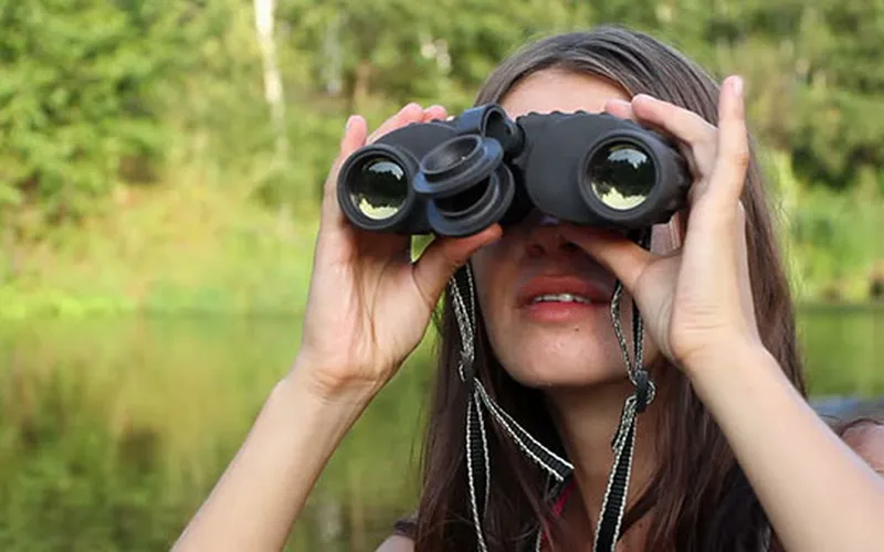 Hướng dẫn chọn mua ống nhòm phù hợp