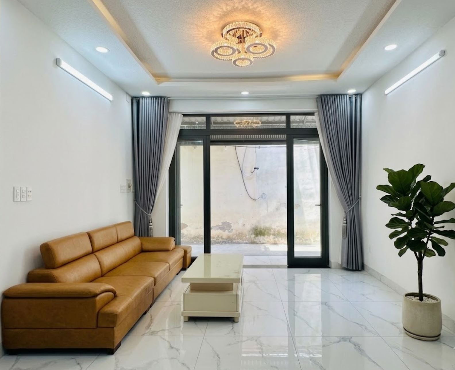 Mua nhà Quận 12 có sổ hồng riêng, vị trí gần Lê Văn Khương – tiện ở, tiện đi làm, giá còn dễ tiếp cận. Mua nhà Quận 12 có sổ hồng riêng, vị trí gần Lê Văn Khương – tiện ở, tiện đi làm, giá còn dễ tiếp cận.