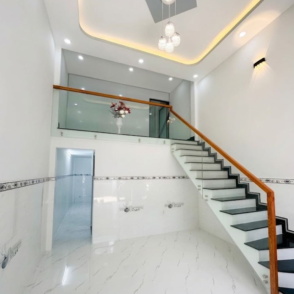 🏡 2 Tầng - 3 Tỷ nhỉnh - HXH - Giáp Gò Vấp - Mua Nhà Quận 12 có Sổ Hồng Riêng.