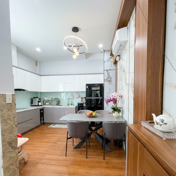 NHÀ MỚI 4 TẦNG - 40m2- HXH TRƯƠNG THỊ HOA - P. TÂN THỚI HIỆP- Ngay MEGA HIỆP PHÚ- CHỈ 5,45 TỶ- mua nhà quận 12 có sổ hồng riêng