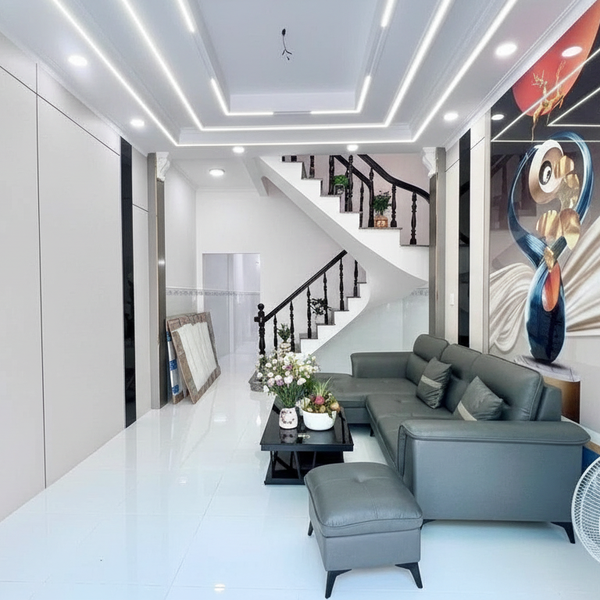 2 Tầng- Hẻm XH- 4 Tỷ Nhỉnh- Gần Nguyễn Ảnh Thủ- Nhà Nguyên Căn Quận 12 Giá Rẻ!