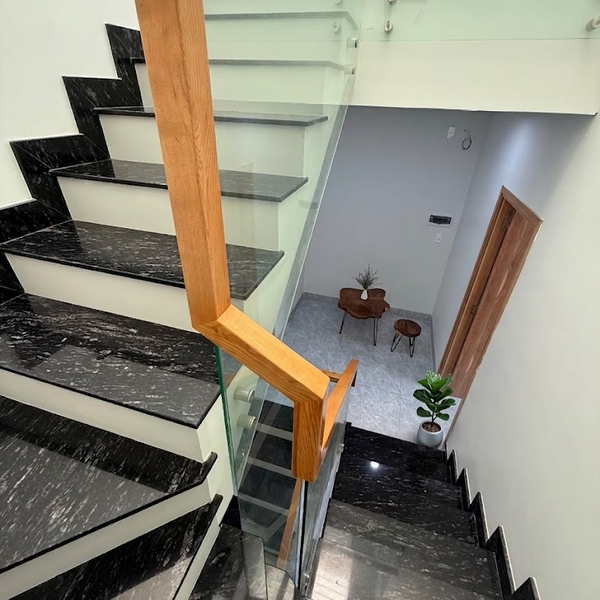 Nhà 3 Tầng- 5 Tỷ nhỉnh- Gần Galaxy Nguyễn Văn Quá. Bán Nhà Đông Hưng Thuận Quận 12- Sổ Hồng riêng!