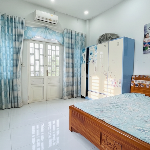 Nhà 2 Tầng- DTSD 102m2- 4 Tỷ nhỉnh- Hẻm xe hơi | Nhà nguyên căn quận 12.