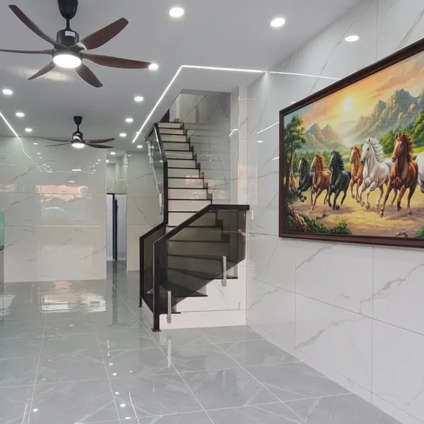 Nhà bán Quận 12 - 2 tầng nở hậu- 56m² - Gần Song- Hành Trung Mỹ Tây- nhỉnh 5 tỷ. 