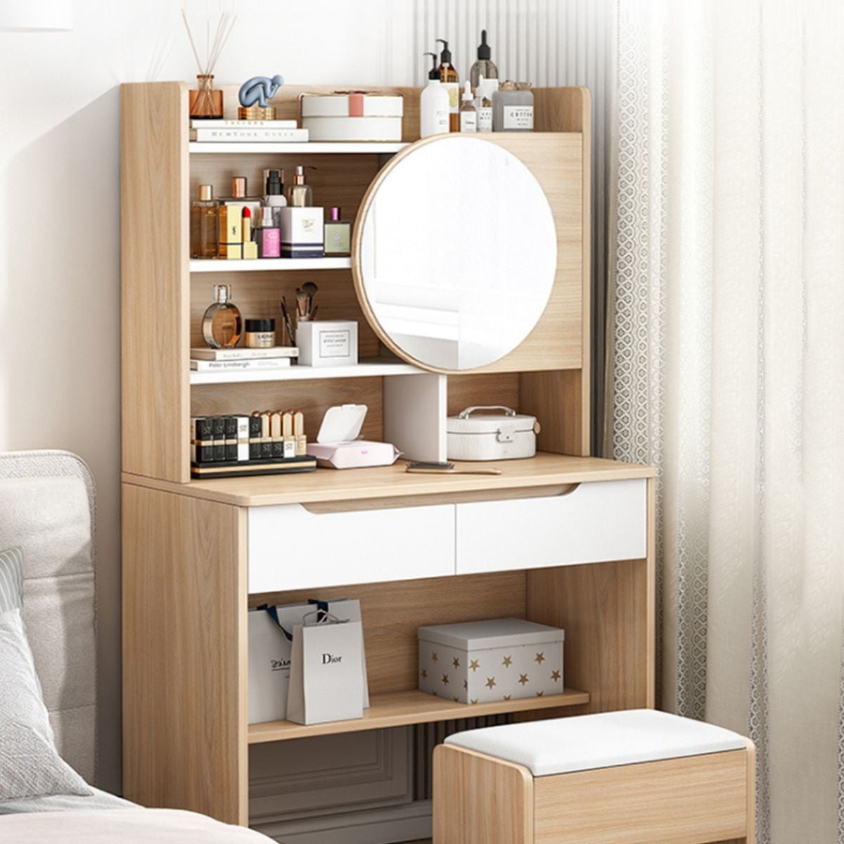 B&agrave;n Trang Điểm