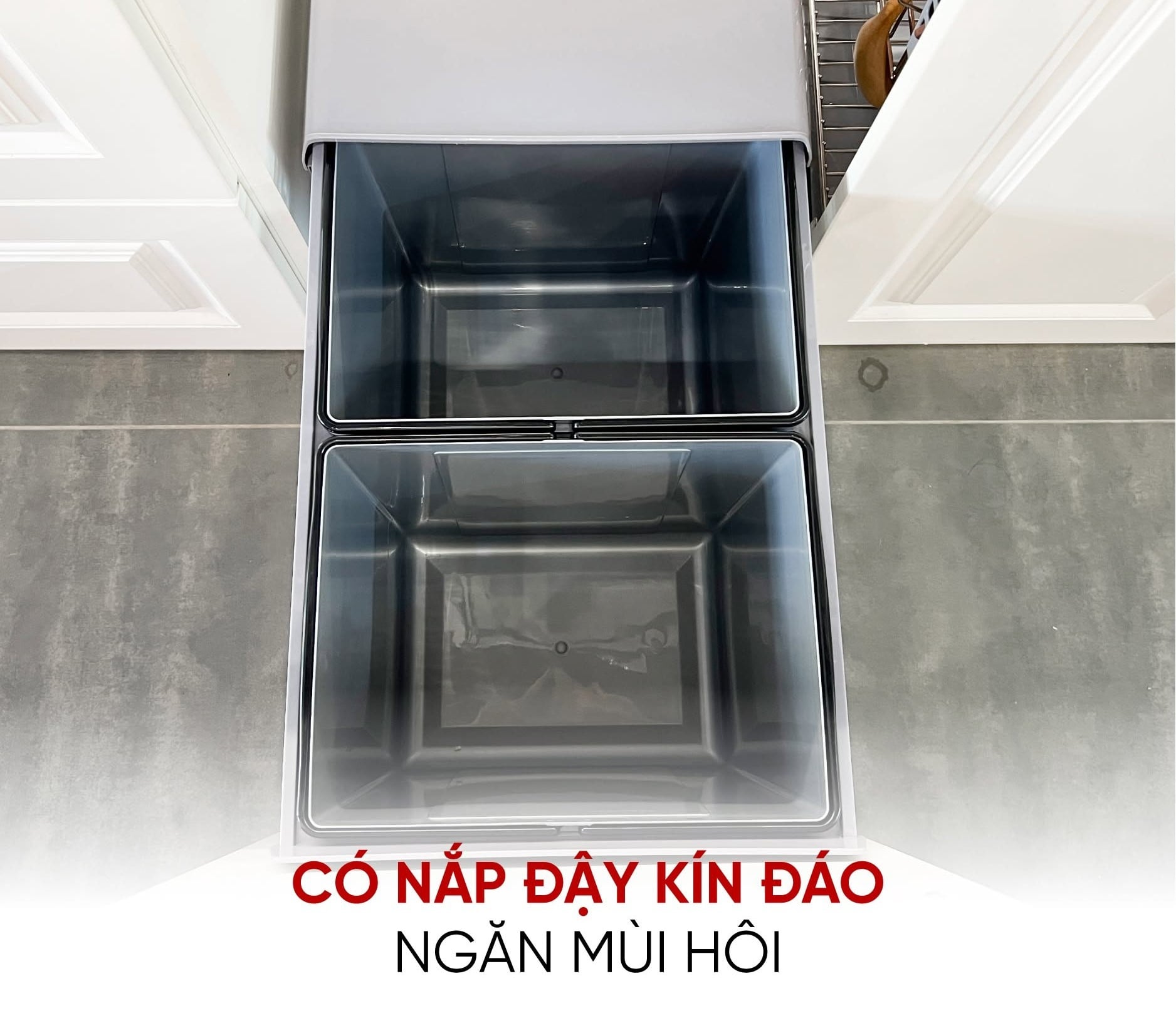  Th&ugrave;ng R&aacute;c &Acirc;m Tủ  