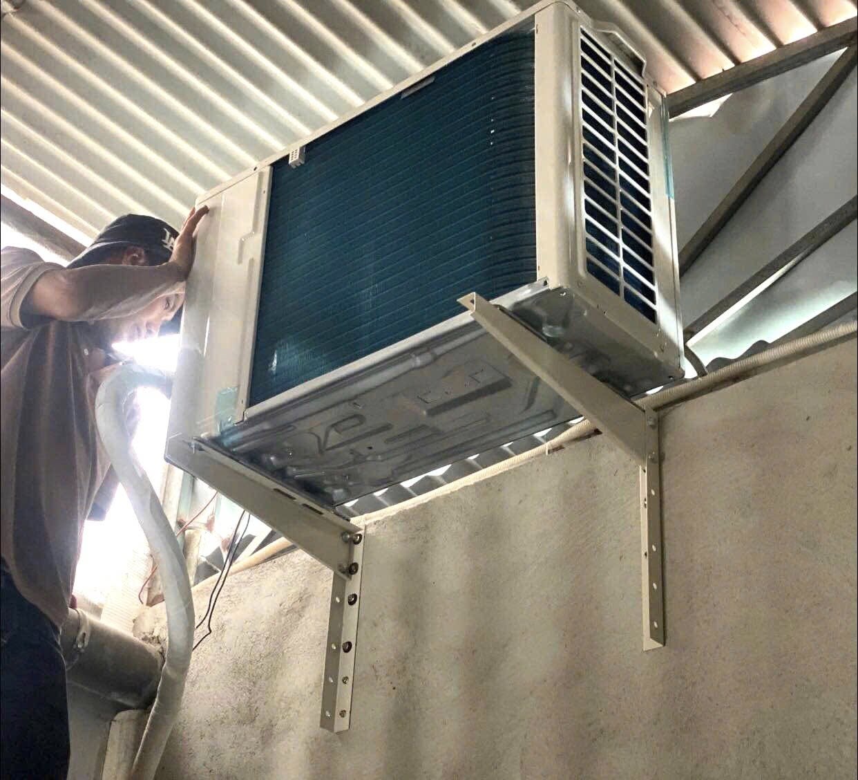 Để eke máy lạnh phát huy hiệu quả tối đa, việc lắp đặt cần tuân thủ một số nguyên tắc kỹ thuật quan trọng. Để eke máy lạnh phát huy hiệu quả tối đa, việc lắp đặt cần tuân thủ một số nguyên tắc kỹ thuật quan trọng.