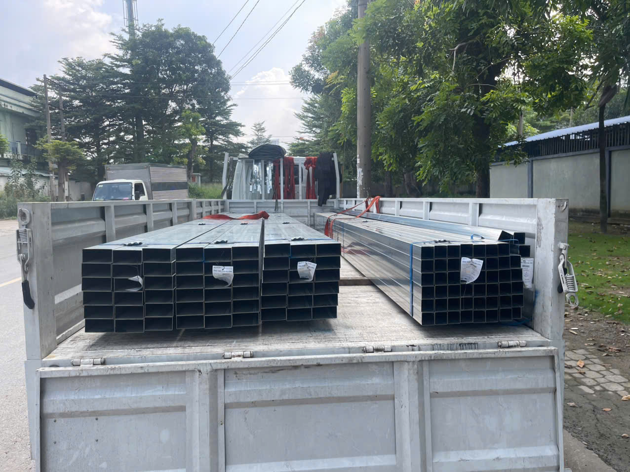 Thông số kỹ thuật thép hộp chữ nhật 100x200x6mm tiêu chuẩn ASTM JIS