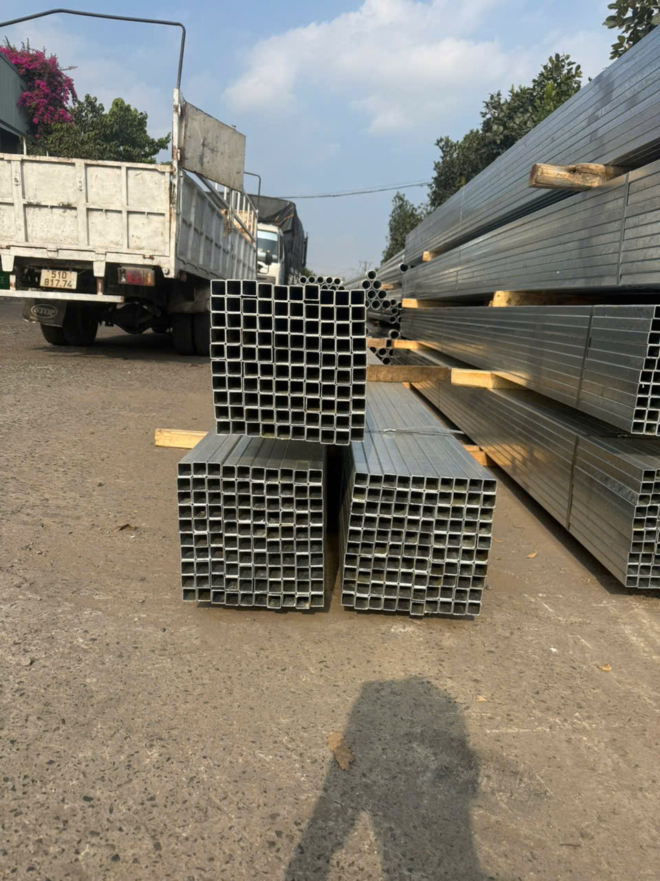 bảng thông số kỹ thuật thép hộp 30x30 độ dày và trọng lượng tiêu chuẩn