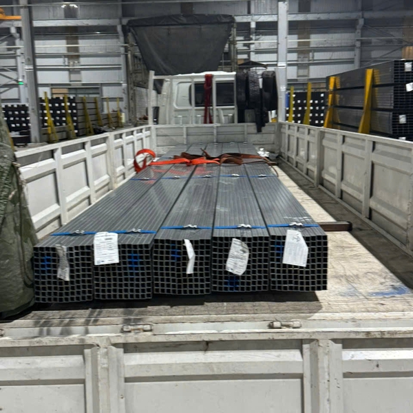 THÉP HỘP MẠ KẼM 30x30