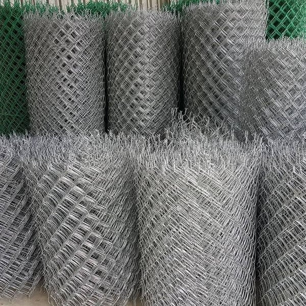 LƯỚI B40 Ô 40X40 MẠ KẼM KHỔ 2M4