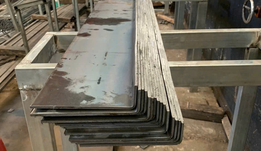 Gia Công Thép V Chấn Theo Yêu Cầu - Giá Tốt Tận Xưởng