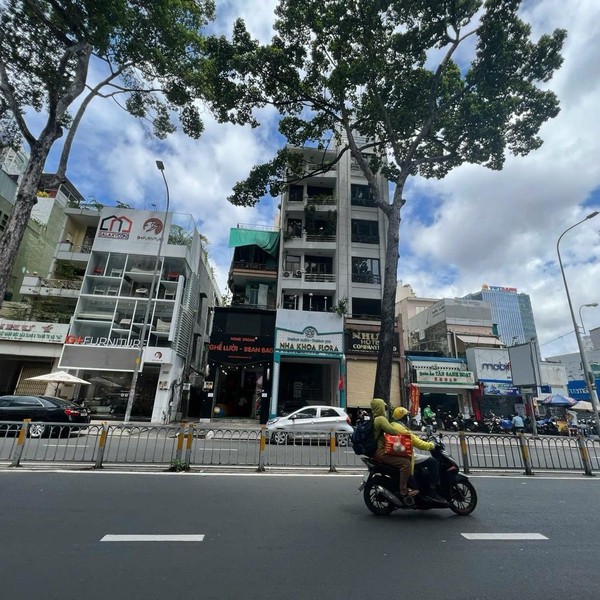 Bán toà nhà 326 Nguyễn Thị Minh Khai