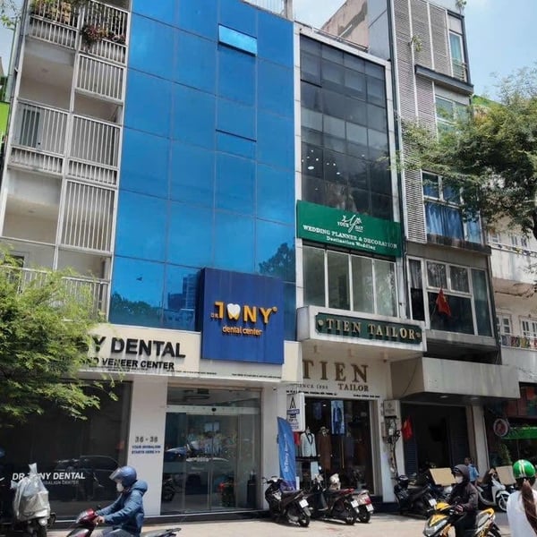 Bán nhà 40 Tôn Thất Tùng, Phường Bến Thành, Quận 1