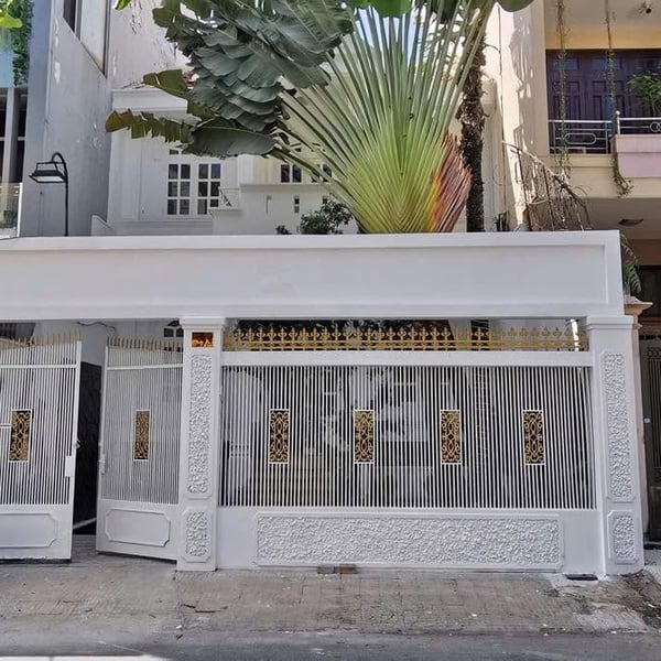 Bán nhà mặt tiền 25 - 27 Đặng Dung, P. Tân Định, Quận 1