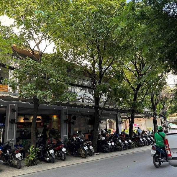 Bán nhà 2 mặt tiền 71 Nguyễn Cửu Đàm, P. Tân Sơn Nhì, Quận Tân Phú