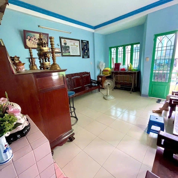 Bán nhà mặt tiền 213 Vĩnh Viễn, Phường 4, Quận 10