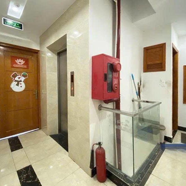 Bán toà nhà mặt tiền 158 Nguyễn Văn Thương, P. 25, Quận Bình Thạnh