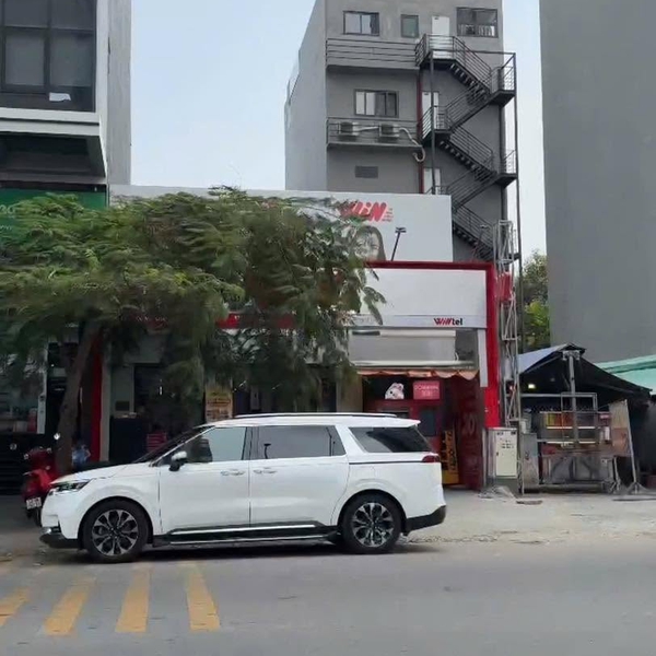 Bán nhà mặt tiền 34 Tạ Hiện, P. Thạnh Mỹ Lợi, TP. Thủ Đức
