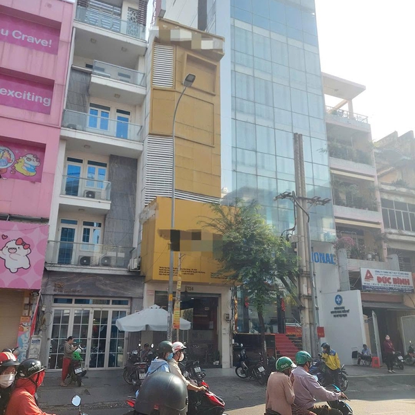 Bán nhà mặt tiền 724 Sư Vạn Hạnh, Phường Hòa Hưng, Quận 10