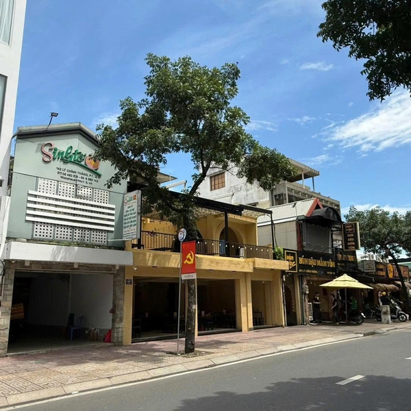 Bán nhà mặt tiền140E  Lý Chính Thắng, Phường Xuân Hoà, Quận 3