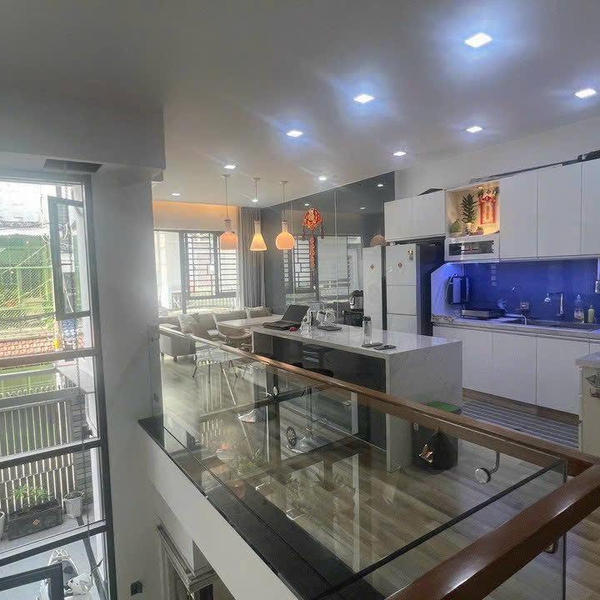 Bán nhà 272/27 Nguyễn Tiểu La, P8, Quận 10