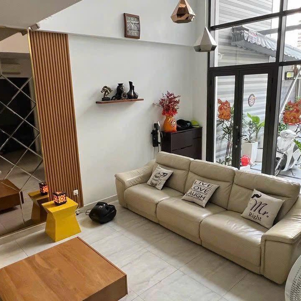 Bán nhà 272/27 Nguyễn Tiểu La, P8, Quận 10