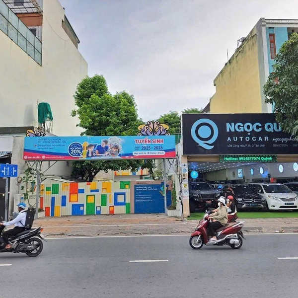 Bán nhà mặt tiền 437-439 Cộng Hòa, phường 15, Quận Tân Bình
