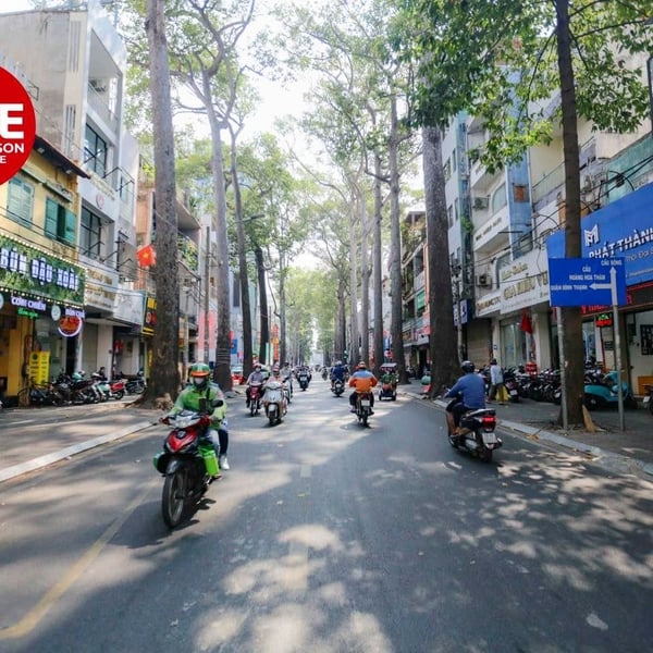 Bán nhà mặt tiền 46 Trần Quang Khải, Phường Tân Định, Quận 1