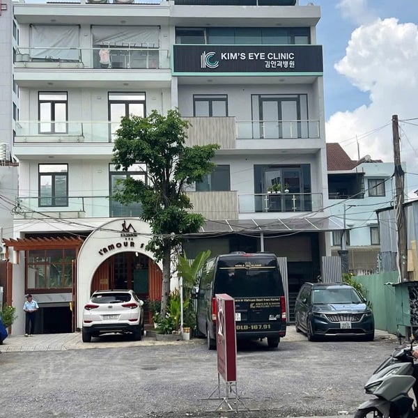 Bán nhà mặt tiền 183-185 Nguyễn Hoàng, Phường An Phú, Quận 2