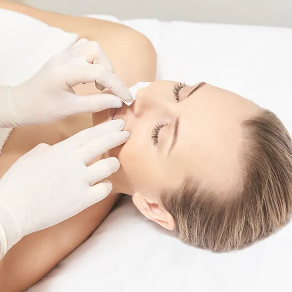 Liệu trình Detox làm sạch sâu tăng cường sức khỏe làn da