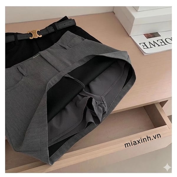 Chân váy chữ A dáng ngắn có túi và quần trong thanh lịch - 015 
