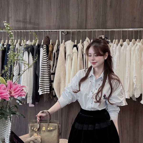 Áo sơ mi đũi hữu cơ thêu ngựa nổi cao cấp mềm mịn thoáng mát - 031