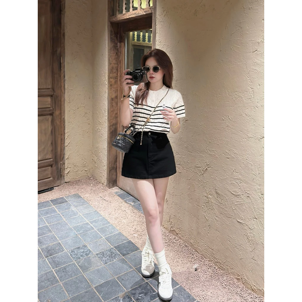 Chân váy jean chữ A cạp cao tôn dáng phong cách Hàn Quốc kèm quần trong - 153